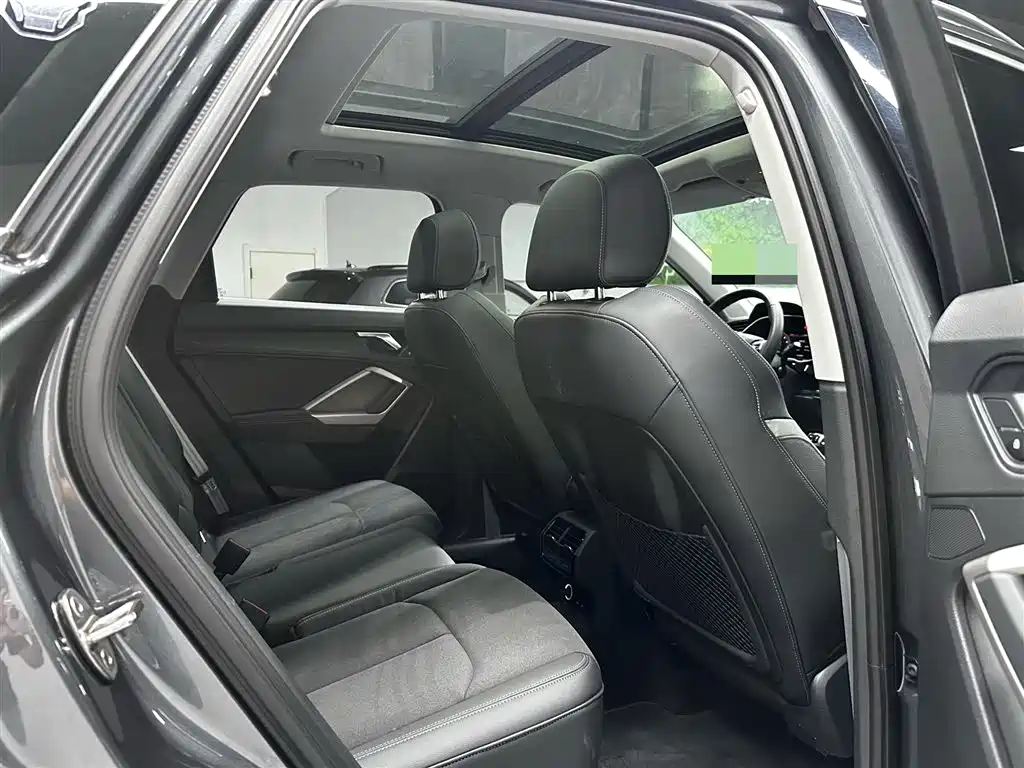Audi Q3 2022 35 TFSI Fashion Dynamic фото 18