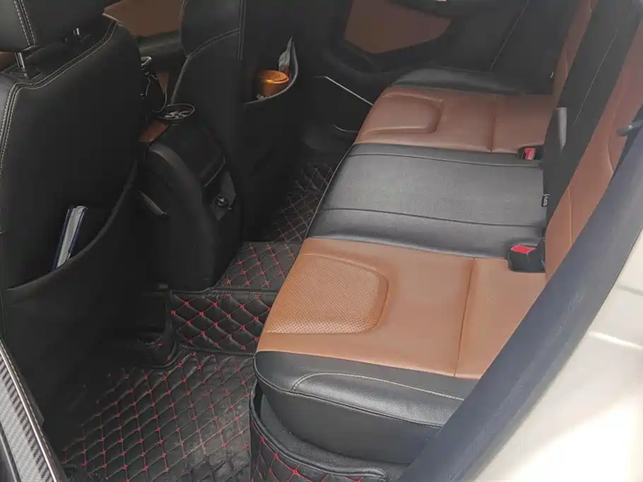 JIANGLING YUSHENG S330