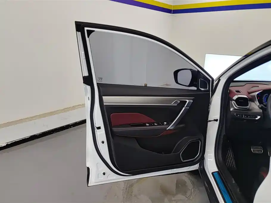 GEELY AUTOMOBILE BINYUE