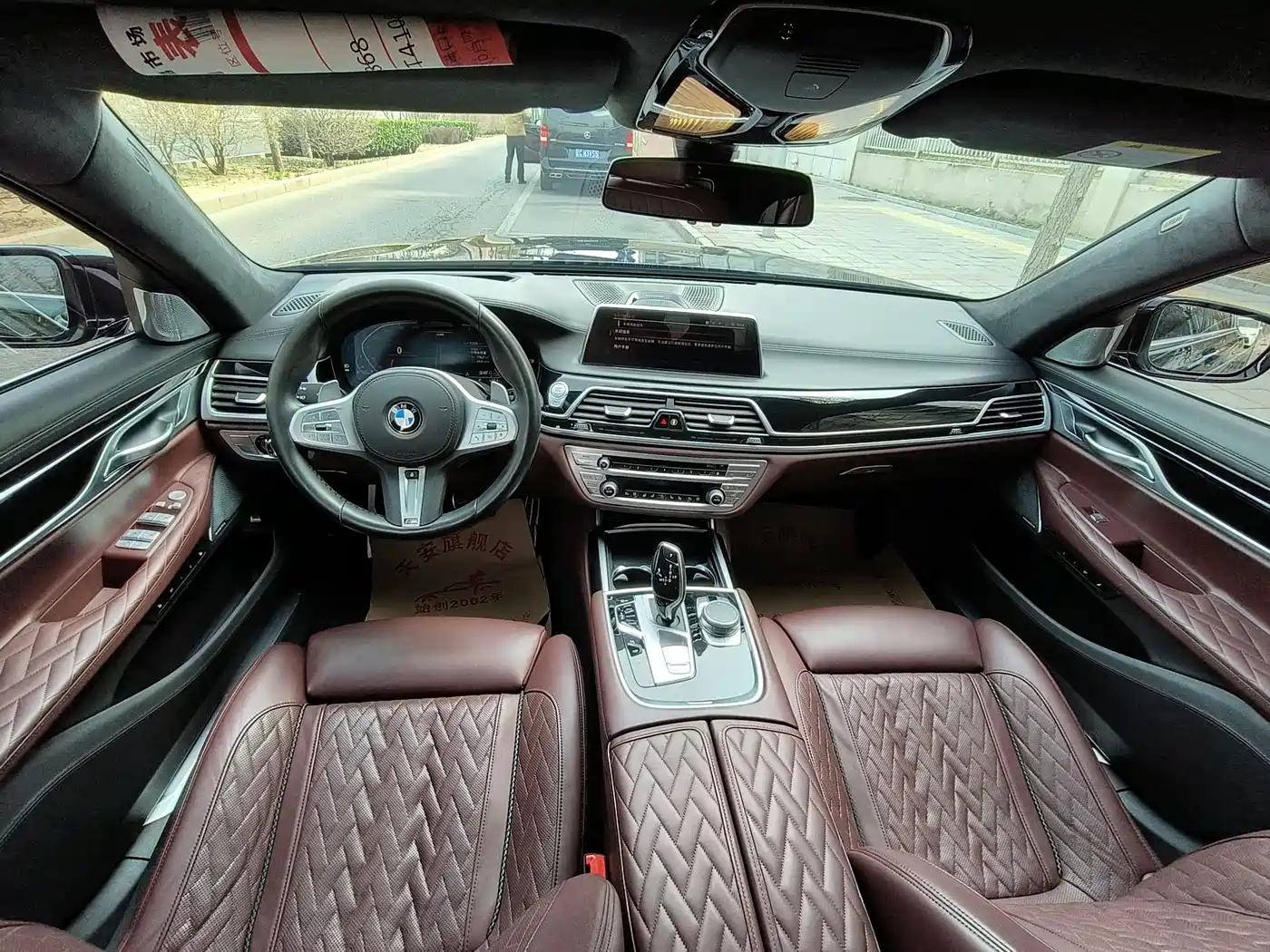 BMW 7 Series 2019 Facelift 740Li xDrive Executive M Sport Package фото 21