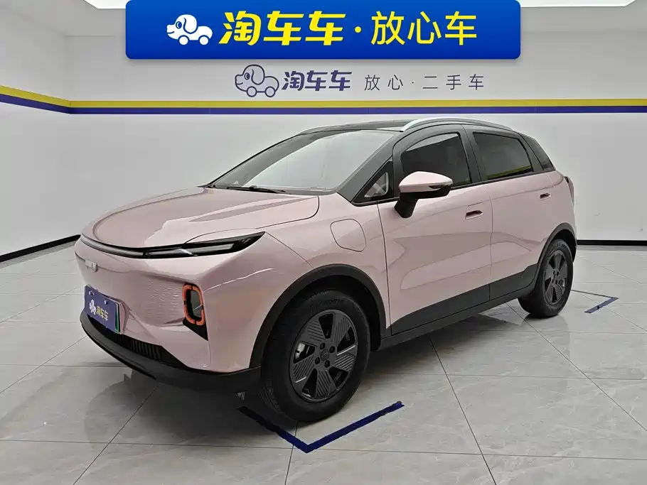 Фото 1 - Geely Geometry E Firefly