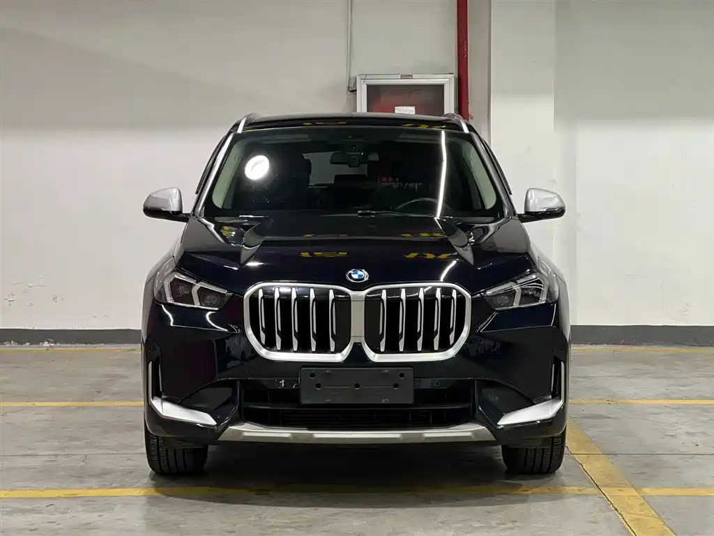 BMW X1 2023 sDrive20Li X Design Package фото 2