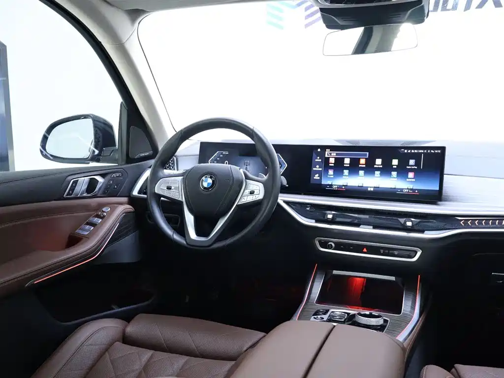 BMW X7 2023 xDrive40i Leading Luxury Package фото 13