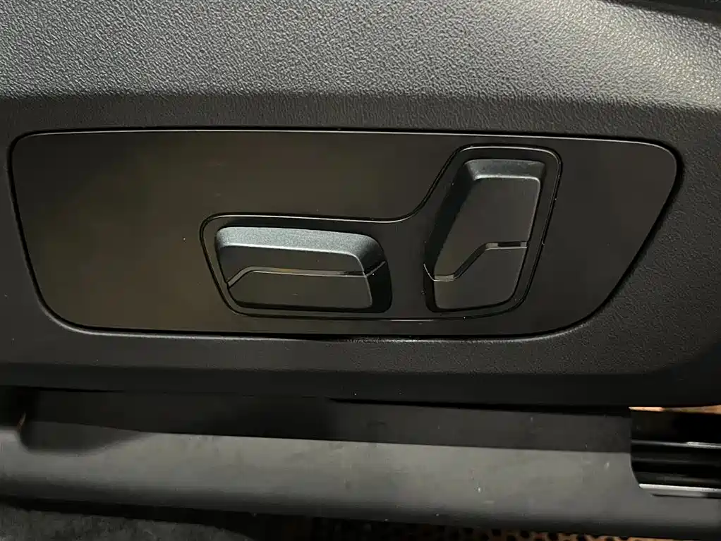 BMW X1 2023 sDrive20Li X Design Package фото 10