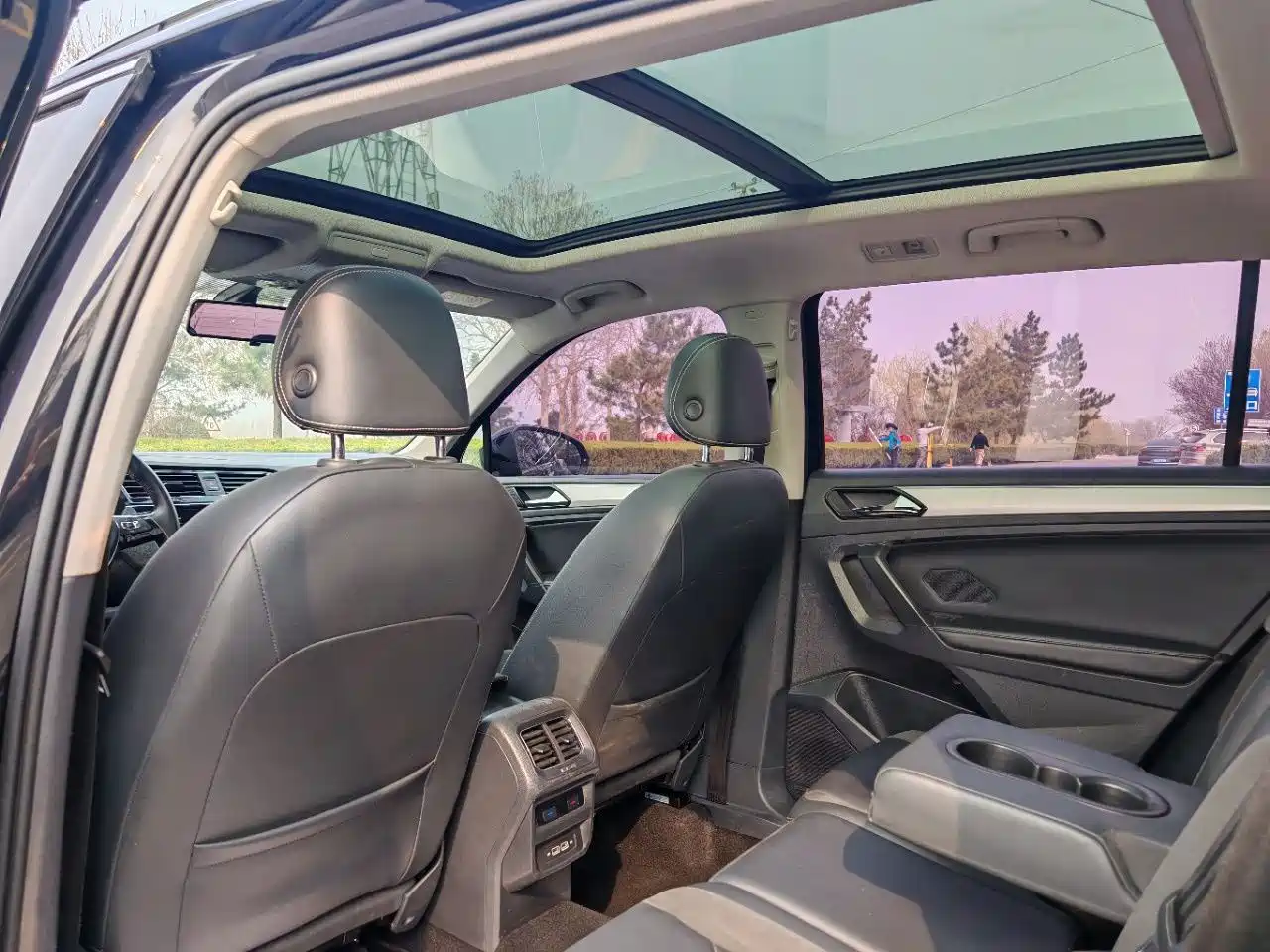 Volkswagen Tiguan L 2021 330TSI Automatic 2WD Smart фото 9