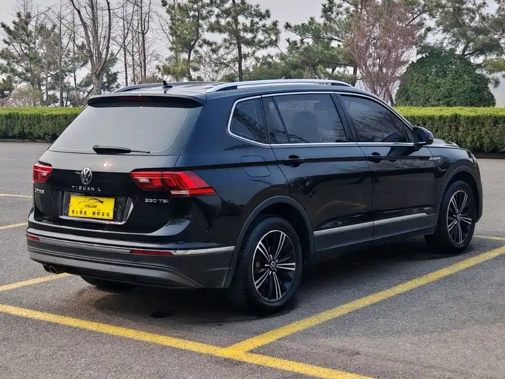 Volkswagen Tiguan L 2021 330TSI Automatic 2WD Smart фото 4