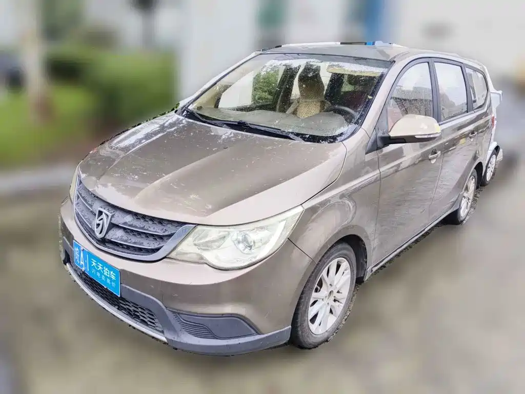 Фото 1 - Baojun 730