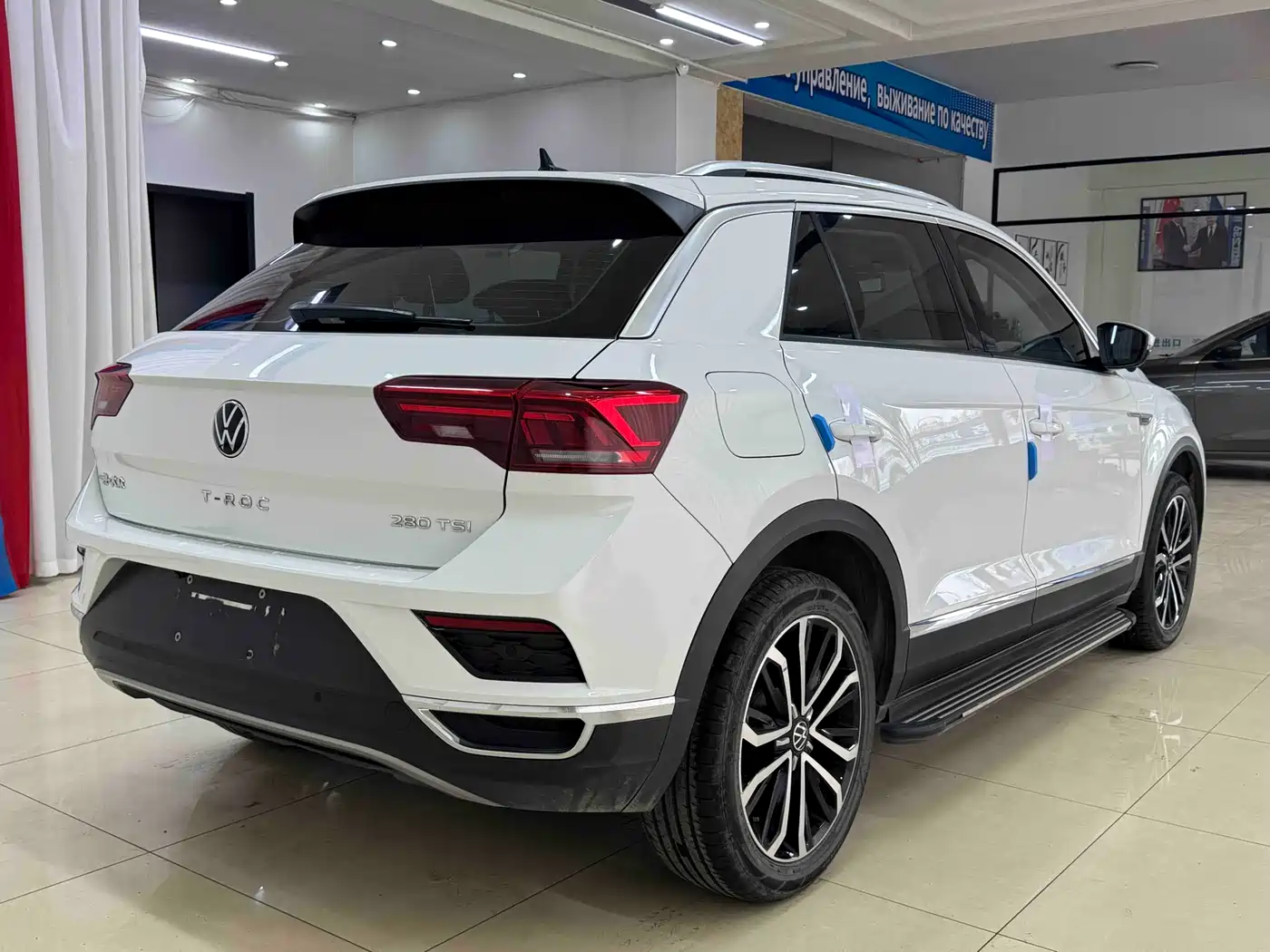 Volkswagen T-ROC 2022 280TSI DSG 2WD Comfort PLUS фото 6