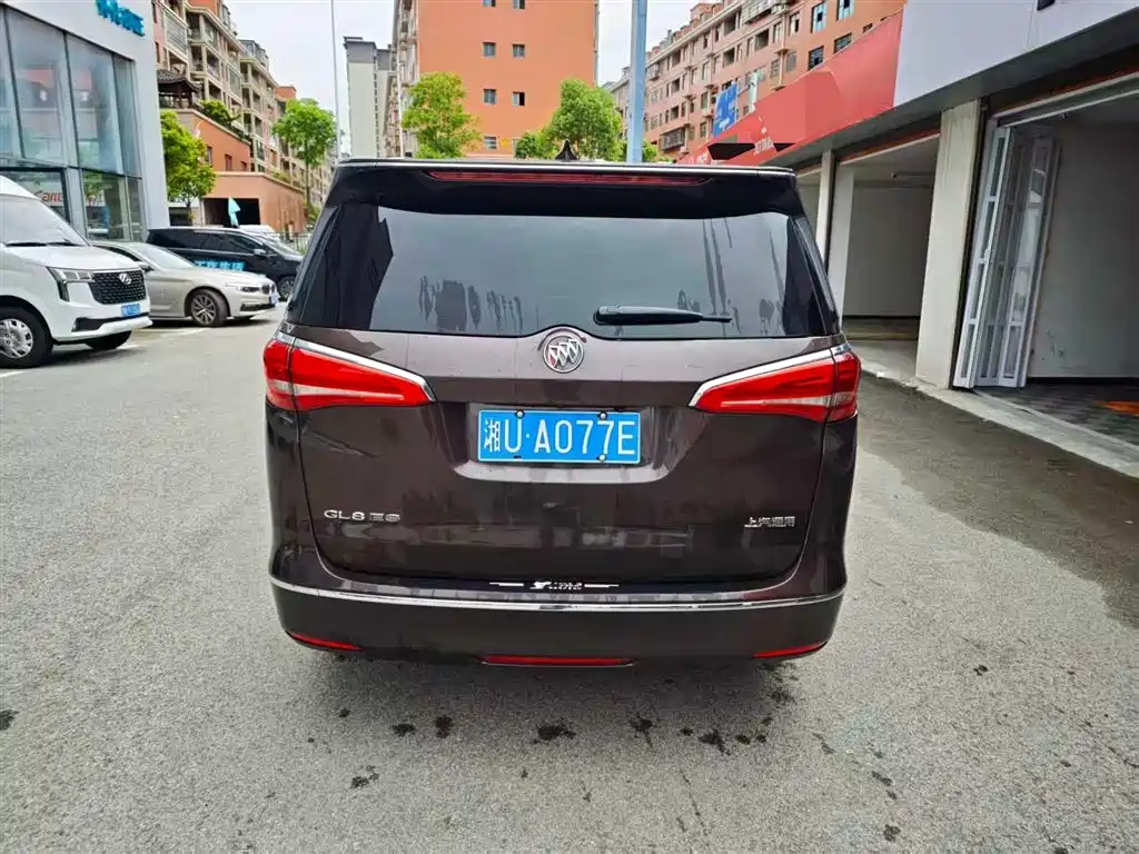 Buick GL8 2018 ES 28T Comfort Type China VI фото 8