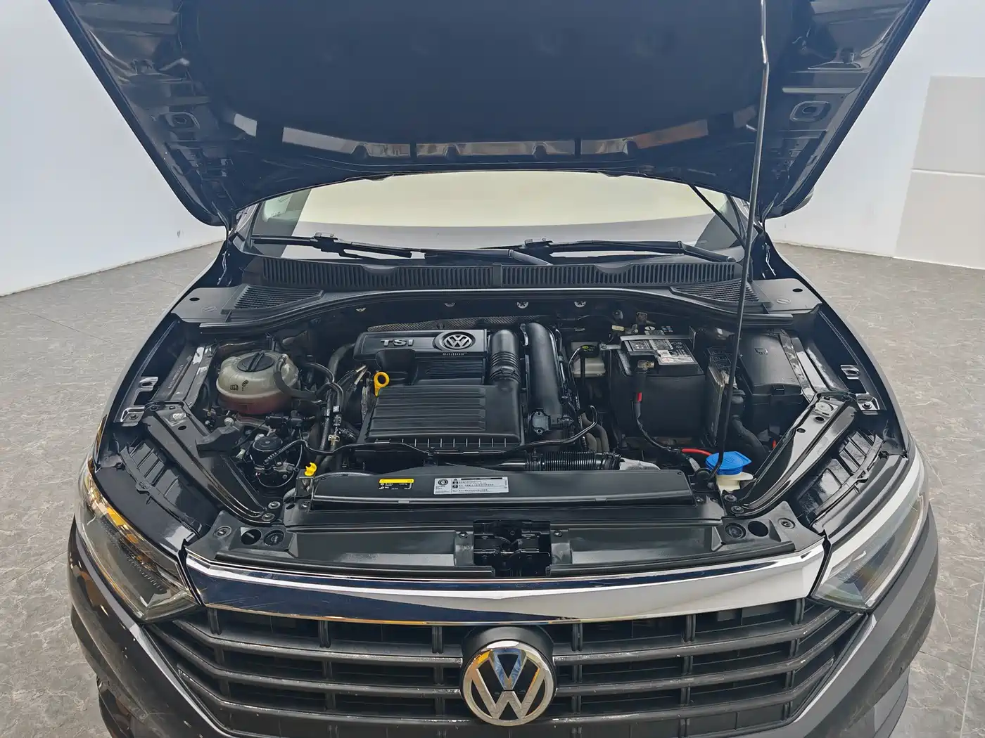Volkswagen Sagitar 2019 280TSI DSG Luxury Edition China VI фото 12