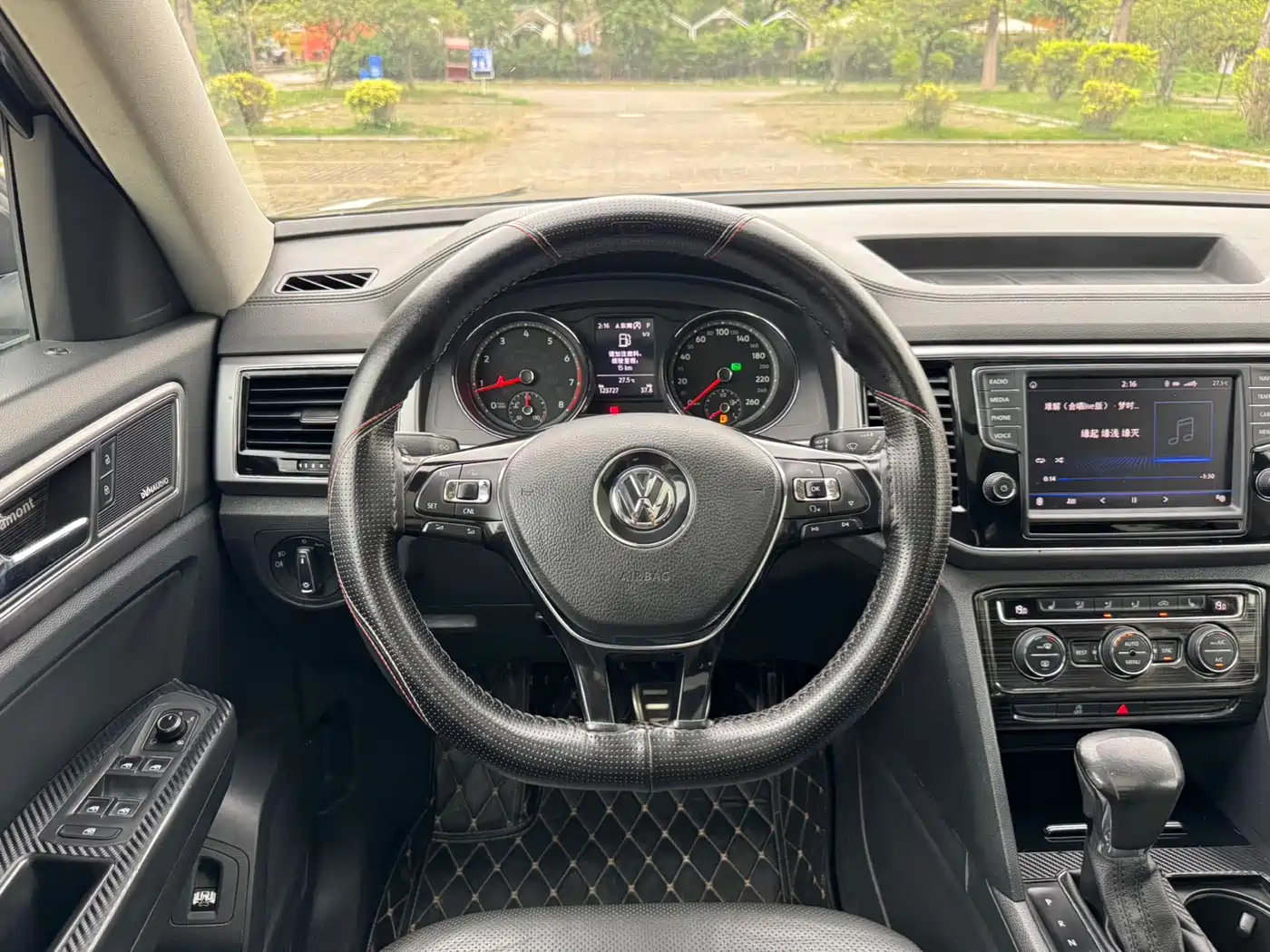 Volkswagen Teramont 2017 330TSI 2WD Luxury фото 15