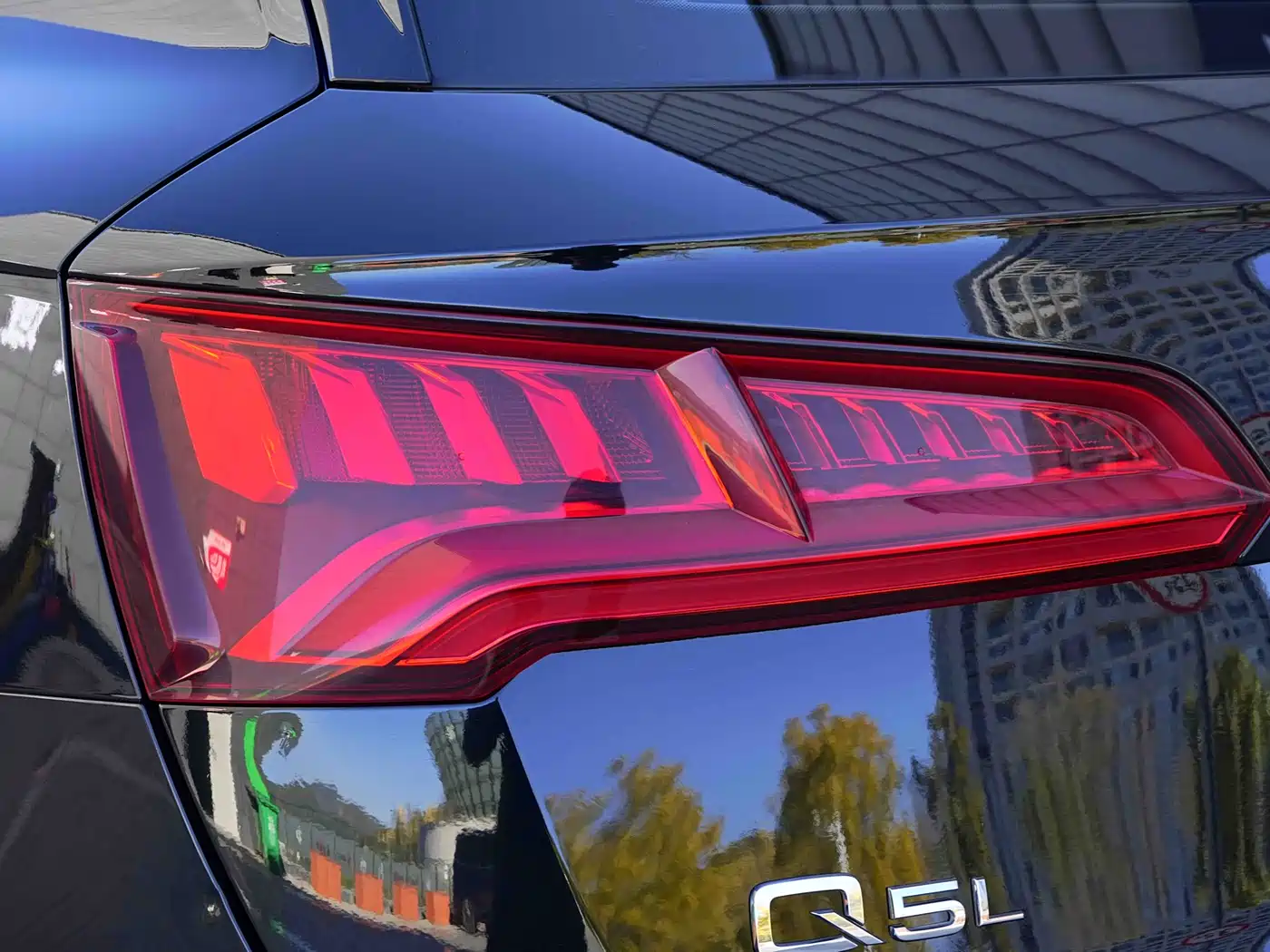 Audi Q5L 2020 40 TFSI Prestige Fashion фото 21