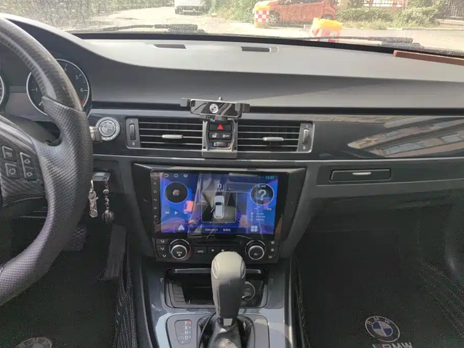 BMW 3 Series (Import) 2012 2012 318i Leading