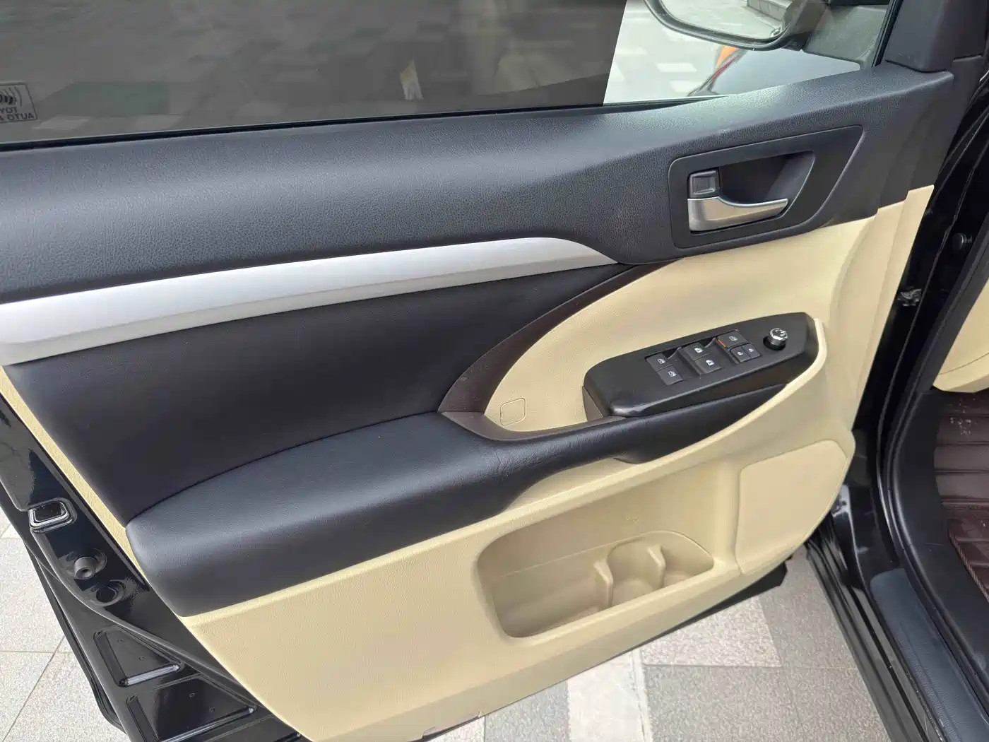 Toyota Highlander 2018 2.0T 2WD Elite 5-seater (China V) фото 20