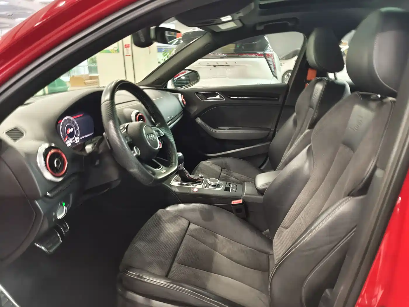 Audi S3 2017 Facelift S3 2.0T Limousine фото 8