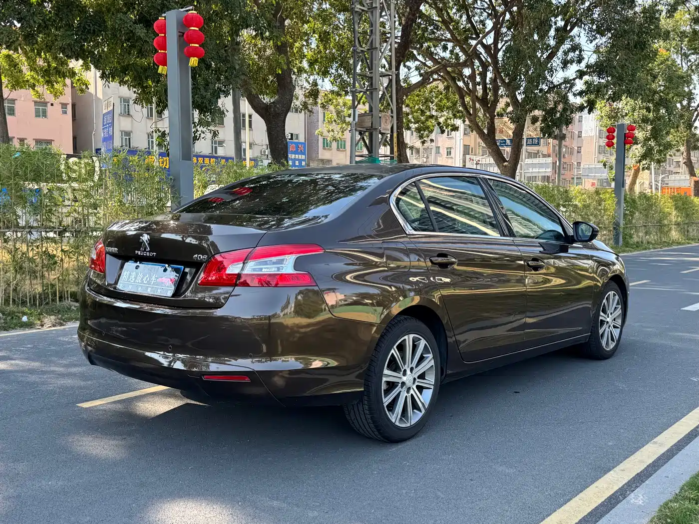 Peugeot 408 2014 1.8L Automatic Luxury Edition фото 6