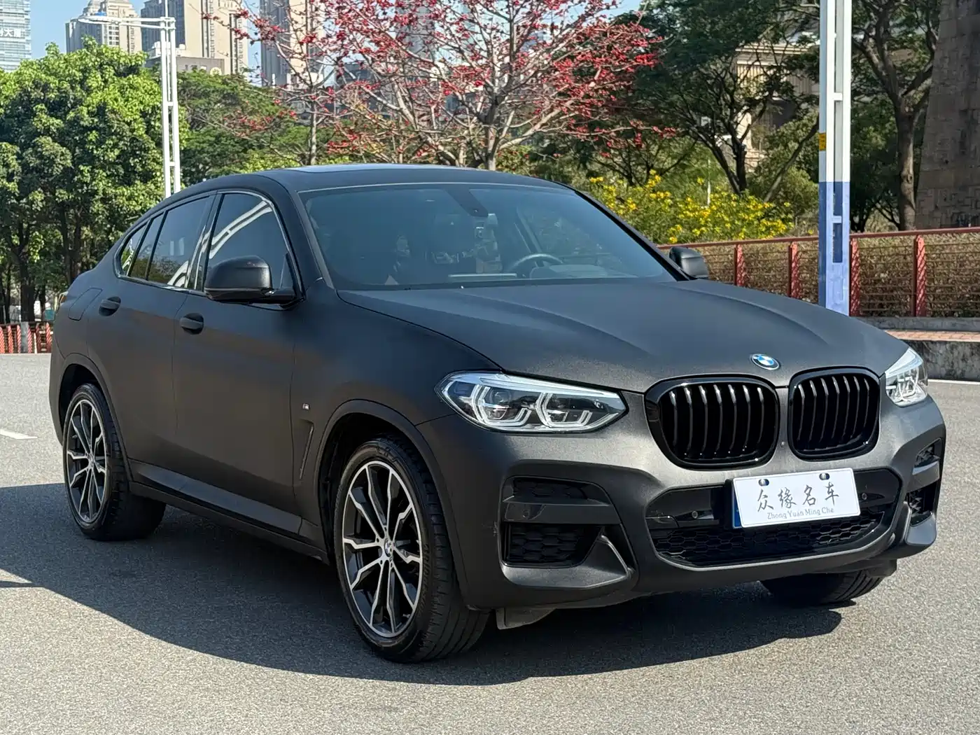 BMW X4 2021 xDrive 25i M Sport Glorious Night Package фото 3