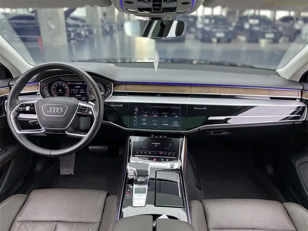 Audi A8 2019 Facelift Plus A8L 55 TFSI quattro Luxury фото 13