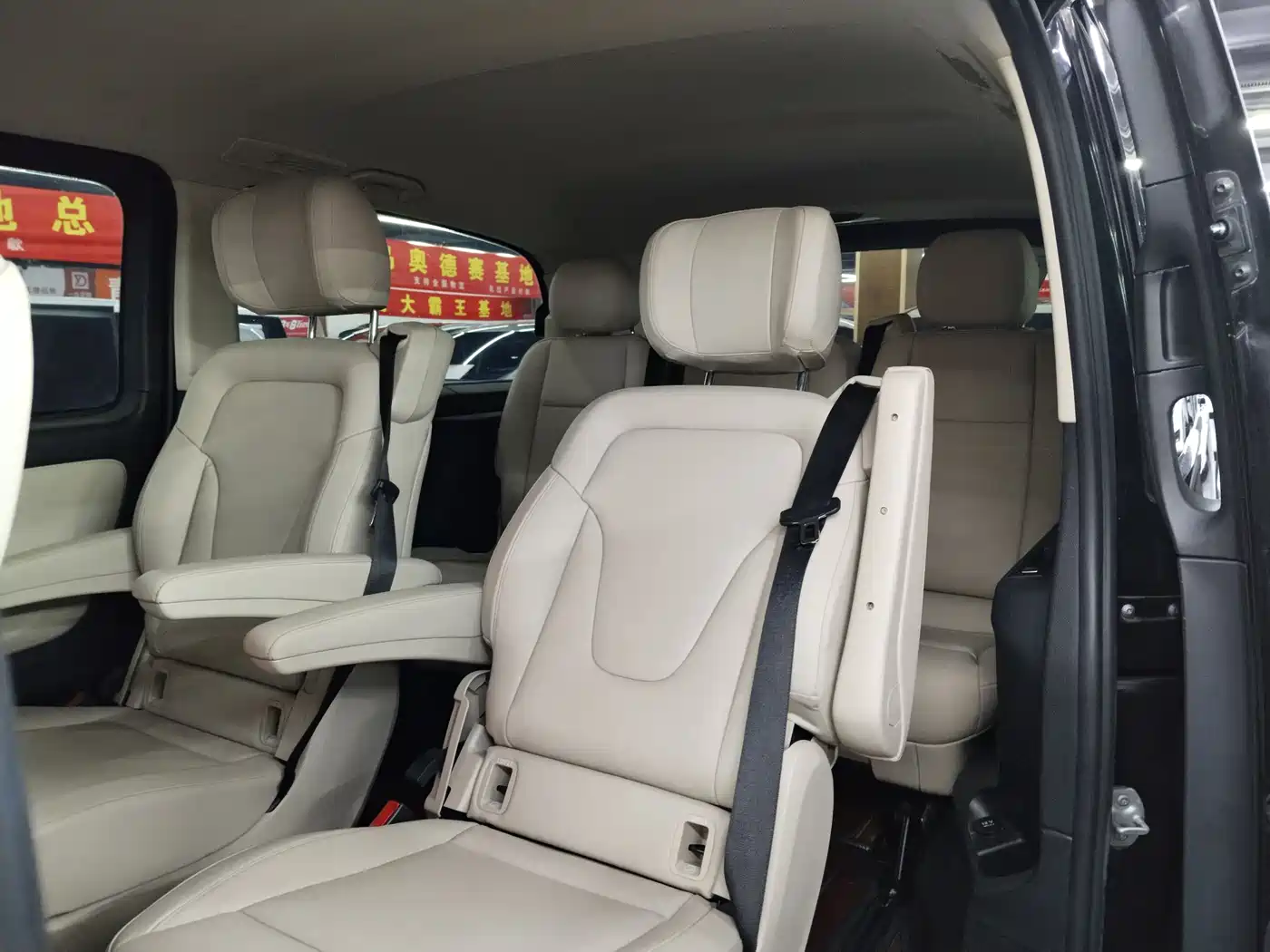 Mercedes-Benz Vito 2016 2.0T Business Edition фото 17