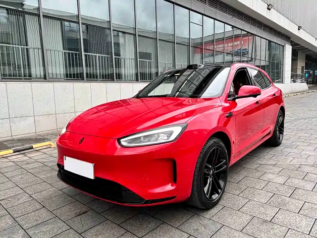 AITO Wenjie AITO M5 2025