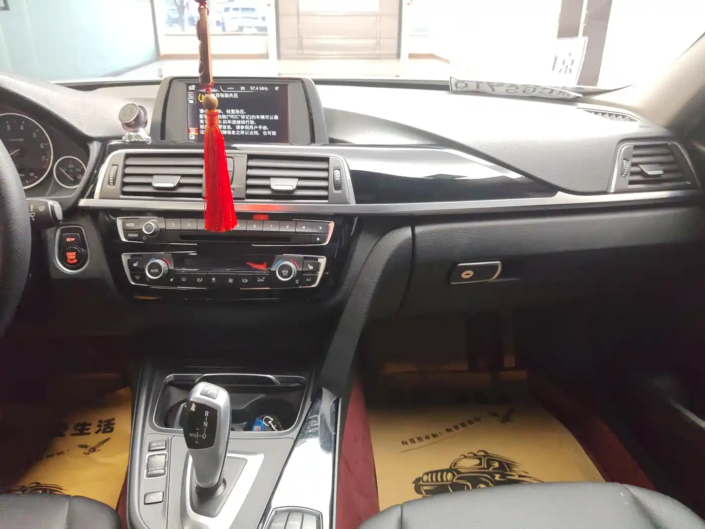 BMW 3 Series 2017 320Li xDrive Fashion фото 5