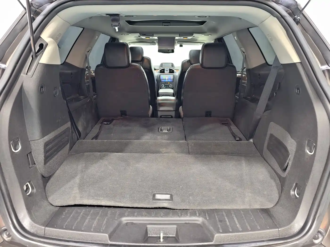 Buick Enclave 2010 3.6L Elite Edition фото 38