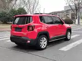 Фото 7 - Jeep Renegade