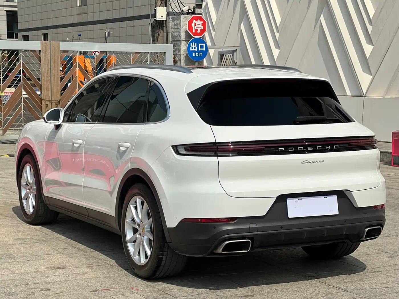Porsche Cayenne 2024 Cayenne 3.0T фото 4