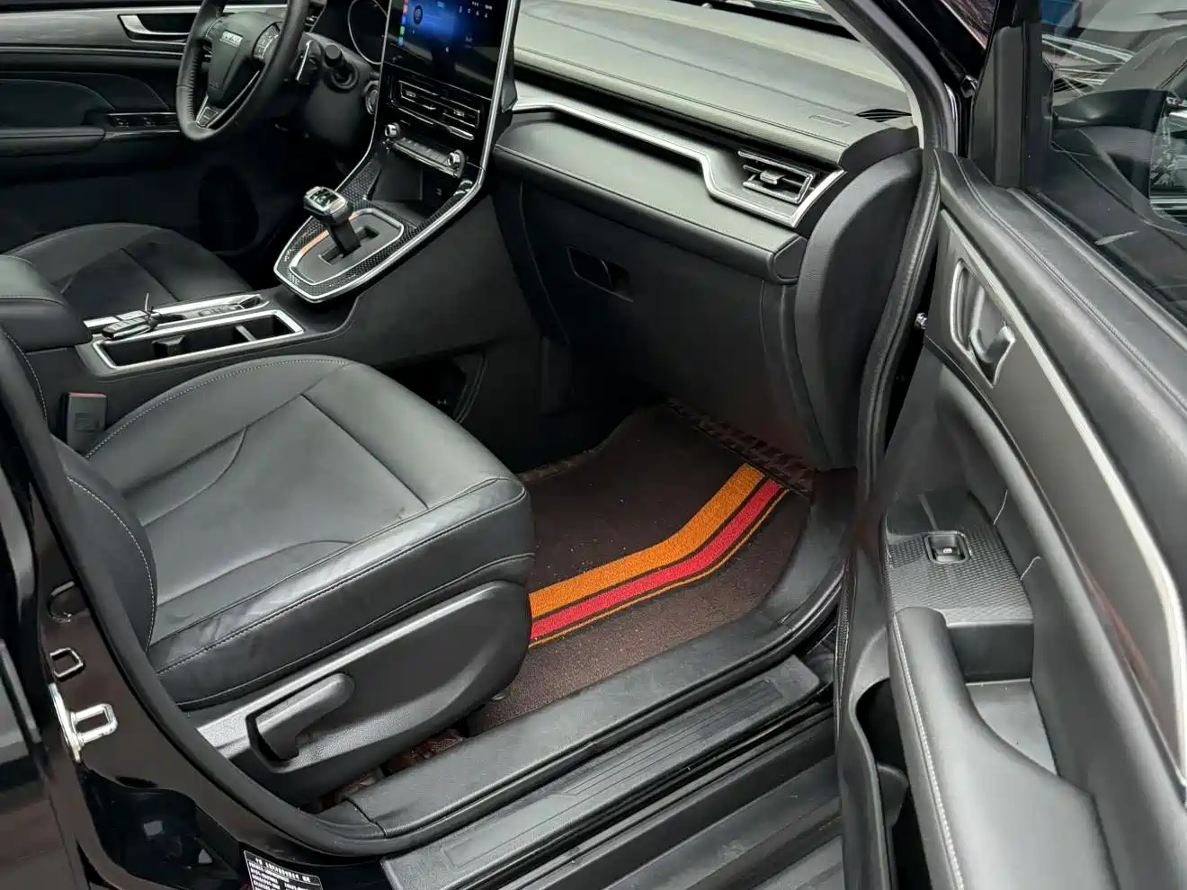 Фото 18 - Haval M6