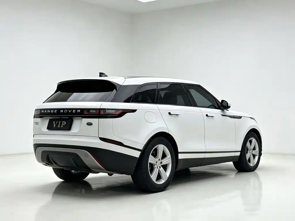 Фото 7 - Land Rover Range Rover Velar