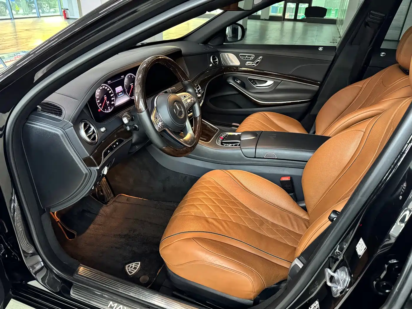 Mercedes-Benz Maybach S-Class 2020 S 450 4MATIC Collector's Edition фото 6