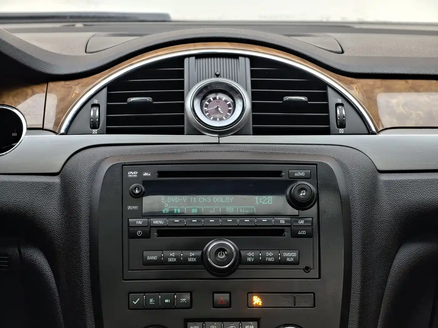 Buick Enclave 2013 3.6L AWD Flagship Edition фото 27