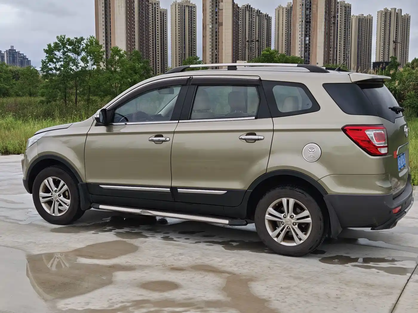 BAIC Huansu S3 2014 2014 1.5L Comfort (China IV)