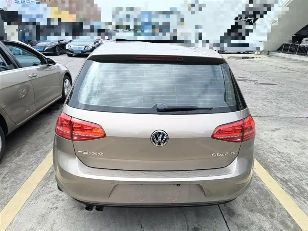 Volkswagen Golf 2015 1.4TSI Automatic Luxury фото 6