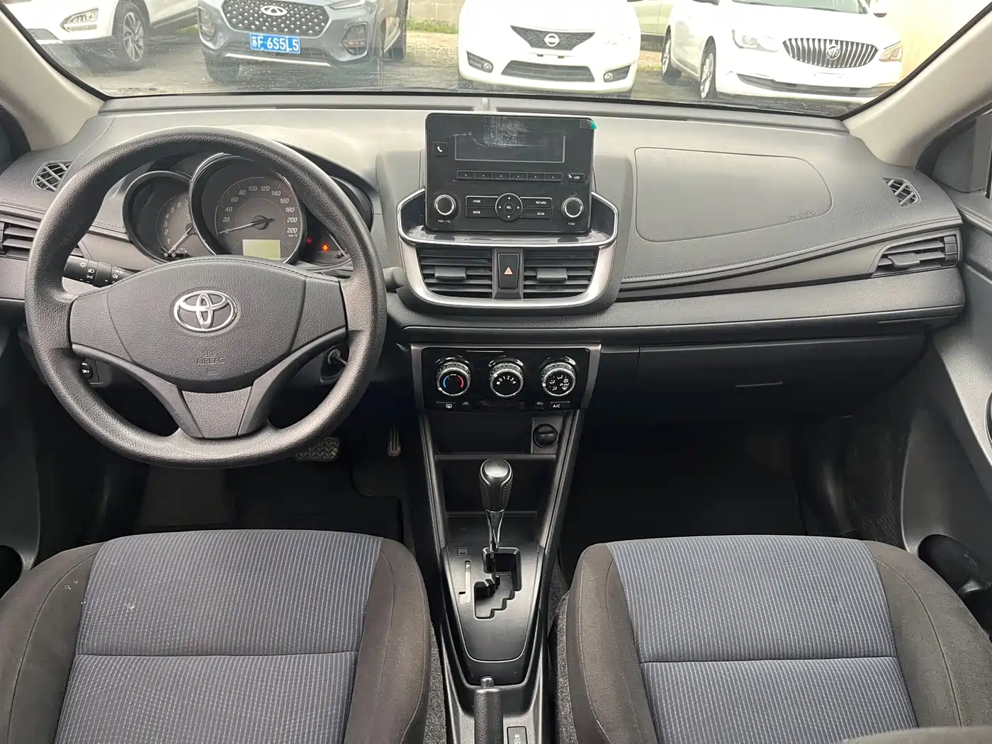 Toyota YARiS L Zhi Xiang 2021 1.5L CVT Leading Edition фото 10