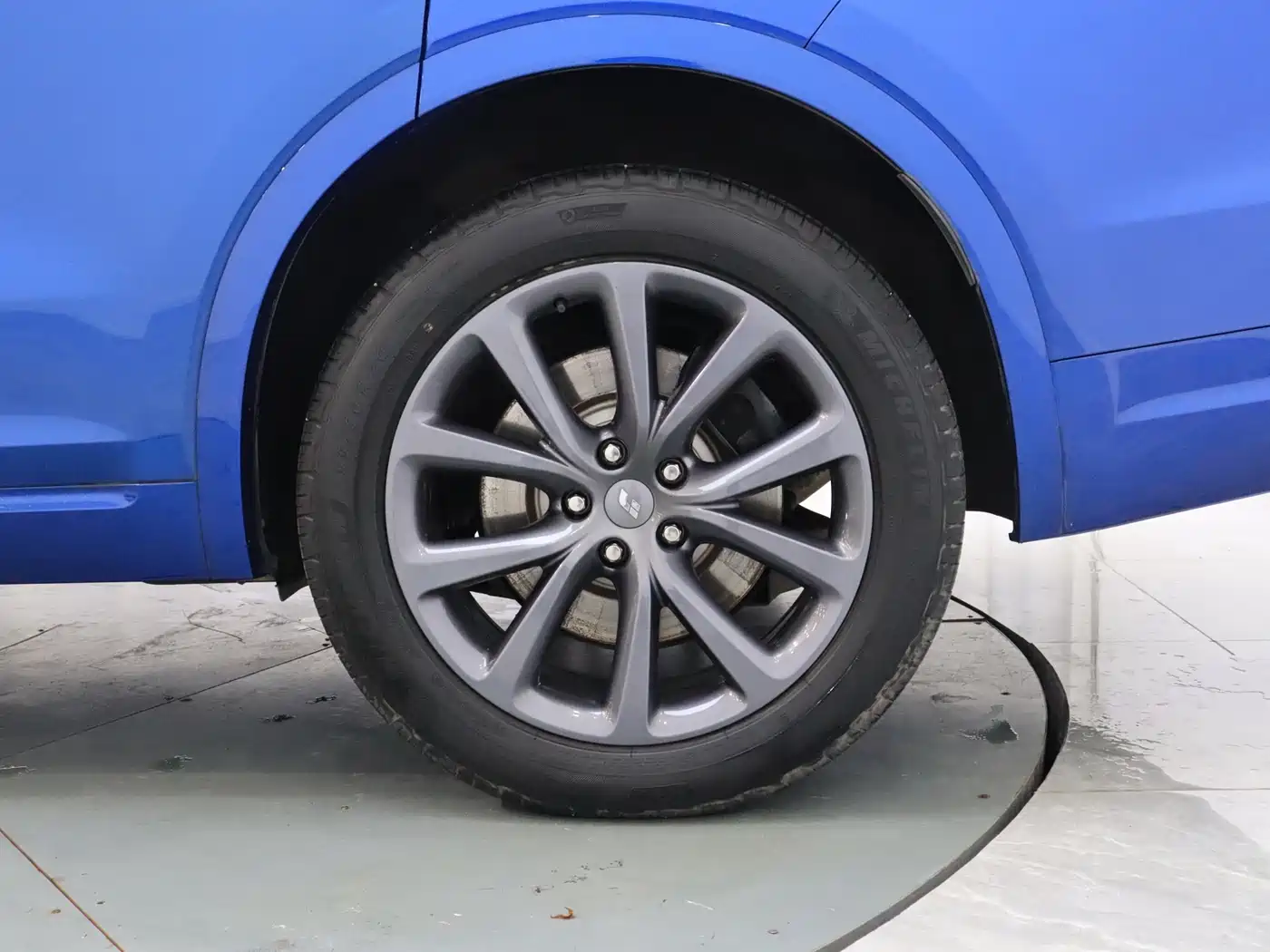 Li Auto Li ONE 2020 2020 Extended Range 6-seater