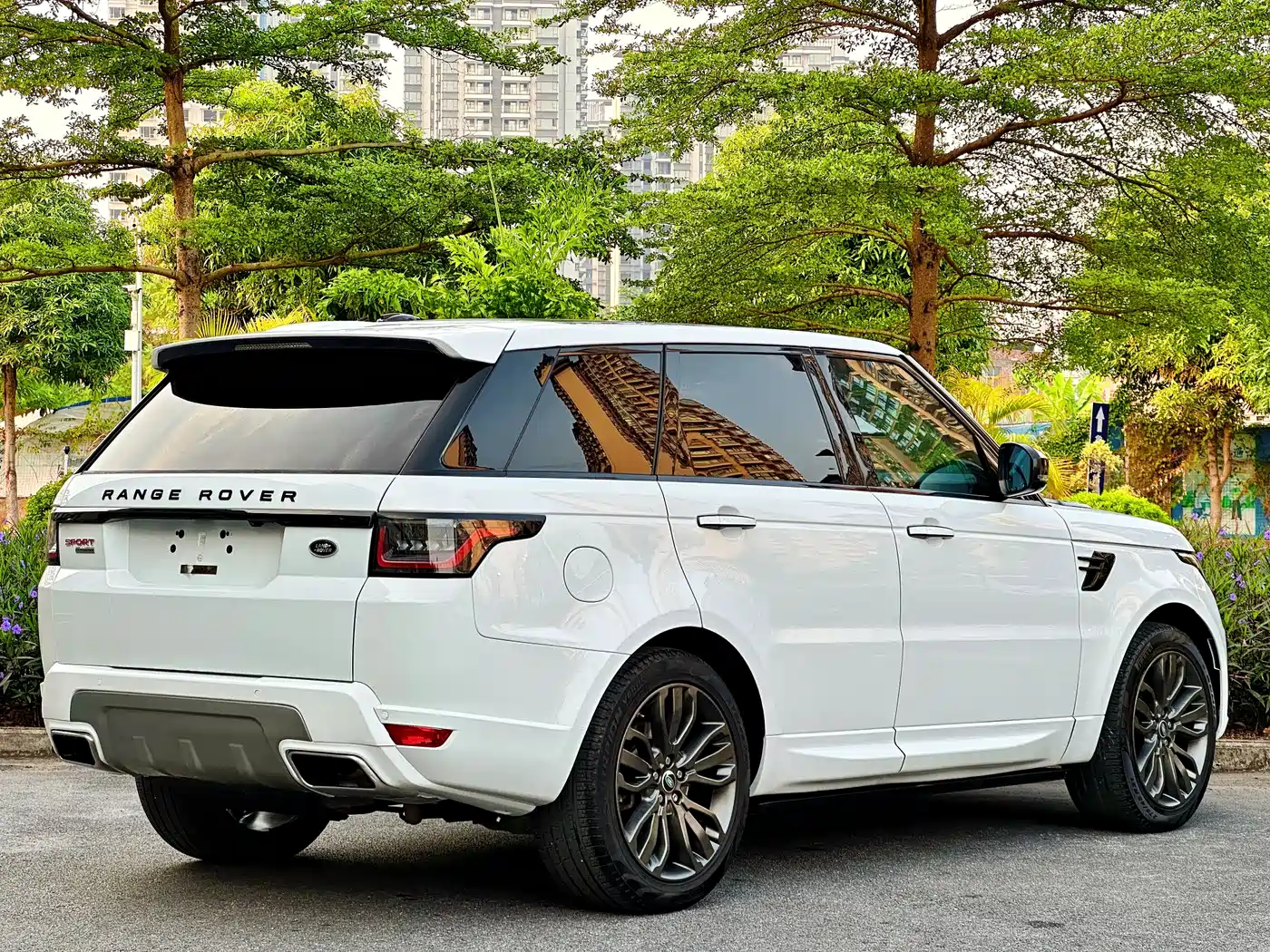Land Rover Range Rover Sport 2014 3.0 SC V6 HSE фото 7