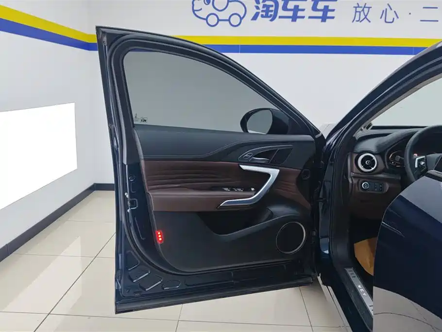 WEI PAI WEI BRAND VV7 GT