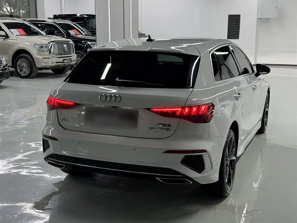 Audi A3 2024 Model Sportback 35 TFSI Fashion Sport фото 7