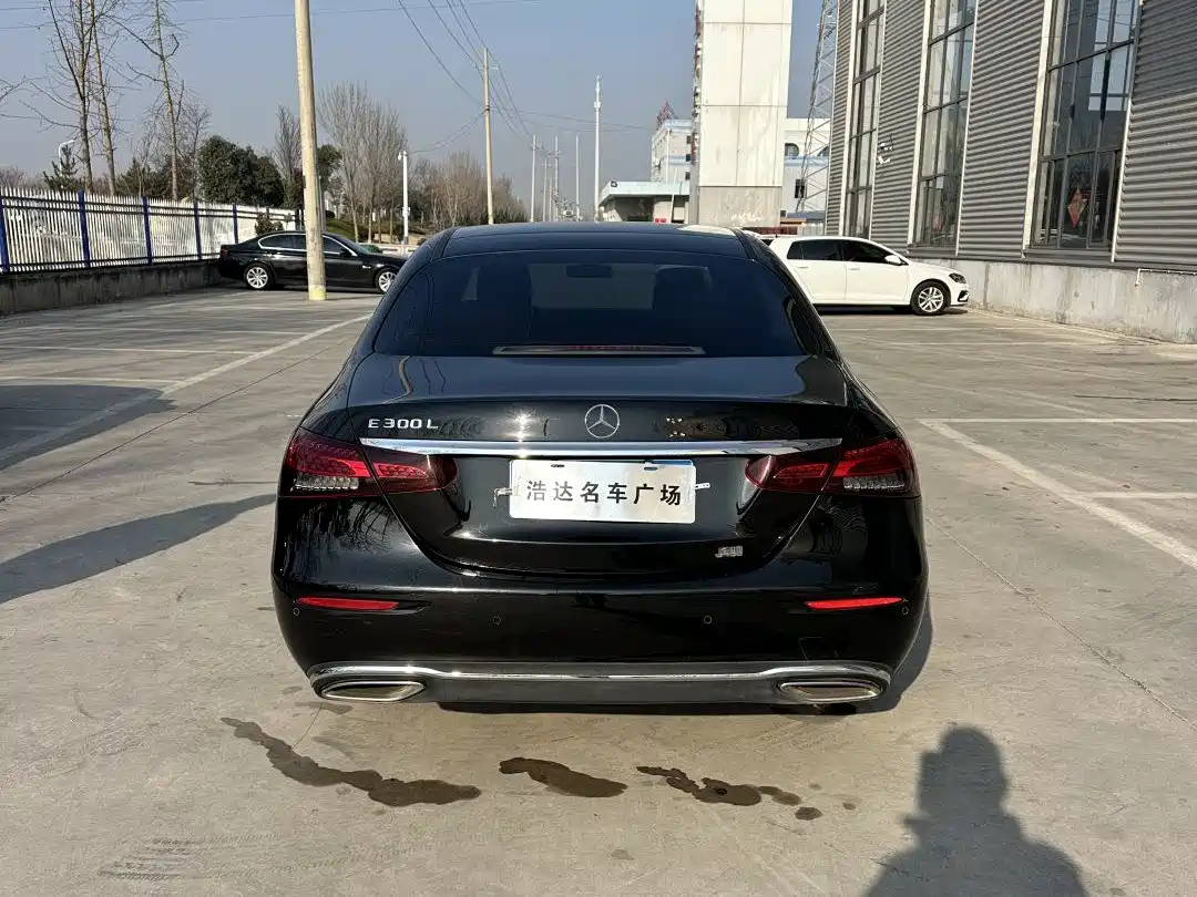  E CLASS