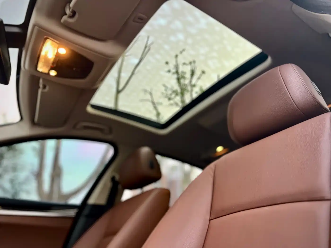 BMW 5 Series 2014 525Li Leading фото 24