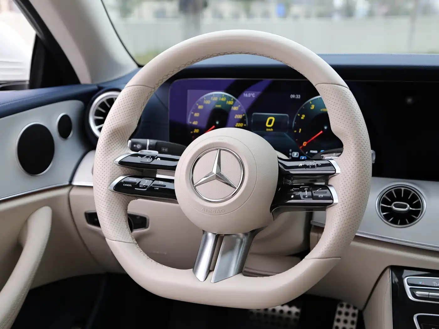 Mercedes-Benz E-Class (Import) 2021 E 260 Coupe фото 5