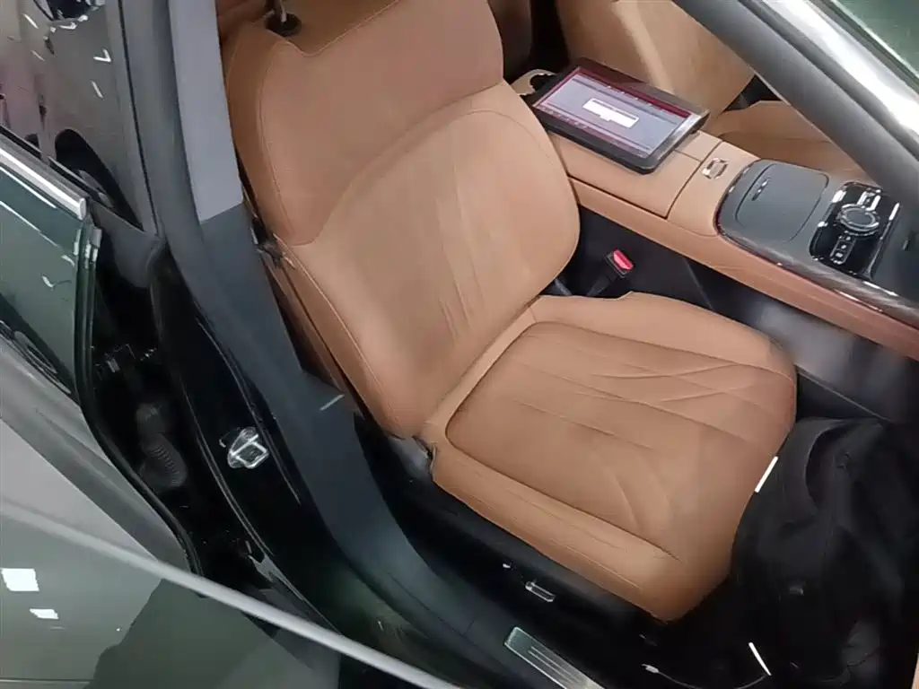 Geely Galaxy Galaxy Xingyao 8 2025 130km EM-P Starship Edition фото 25