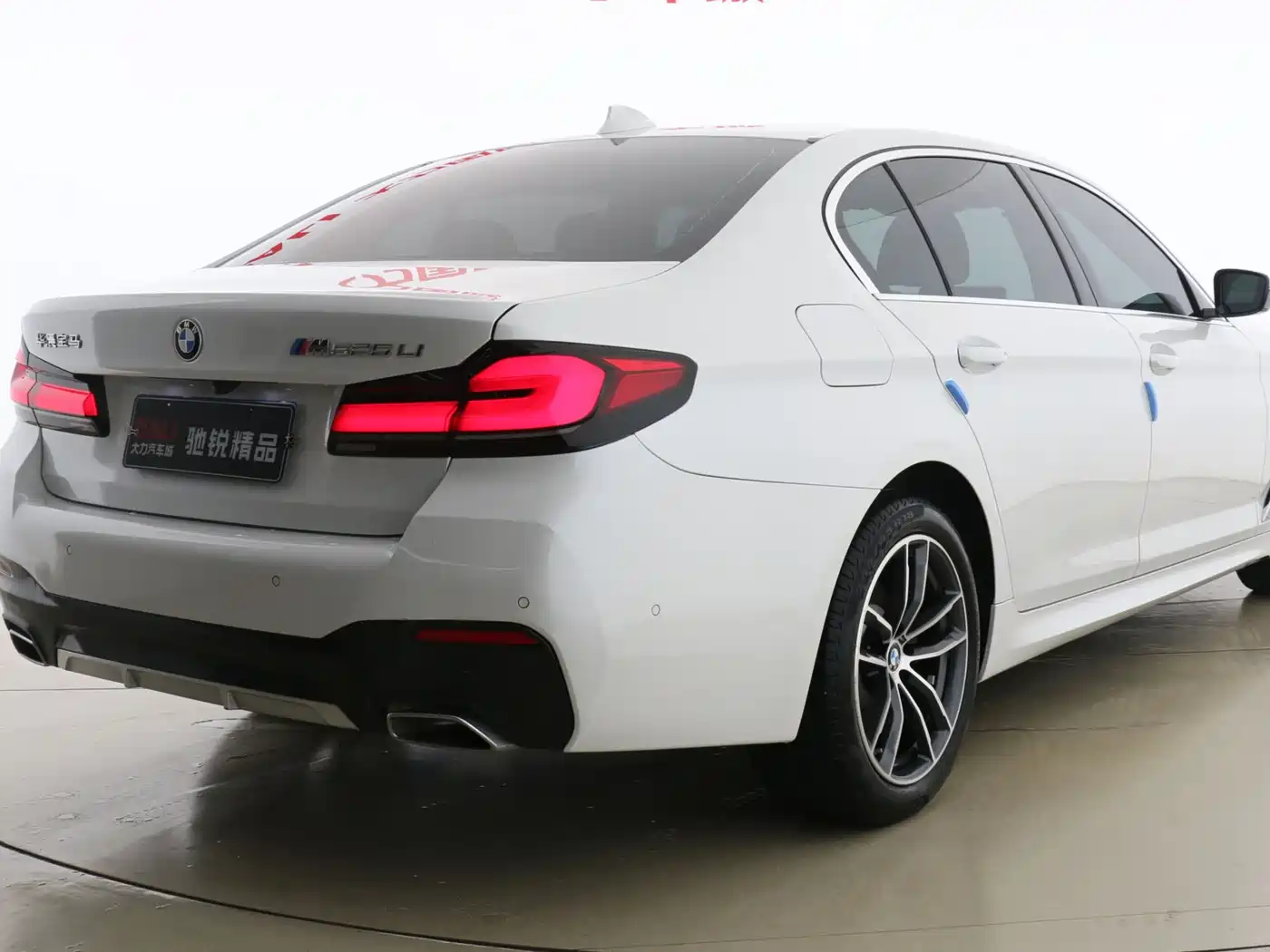 BMW 5 Series 2022 525Li M Sport Package фото 7