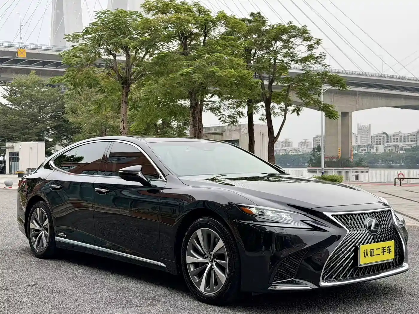 Lexus LS 2020 500h Excellence (China VI) фото 7