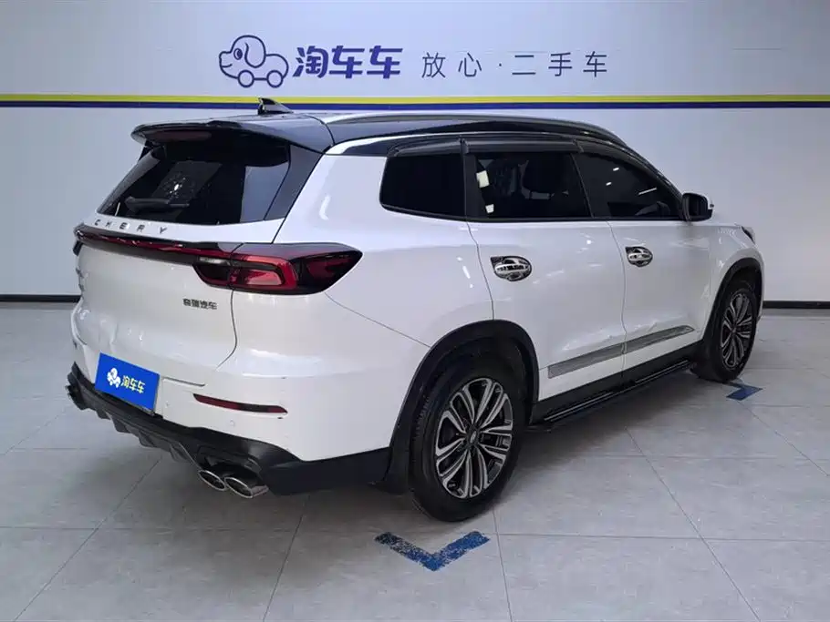CHERY TIGGO 8