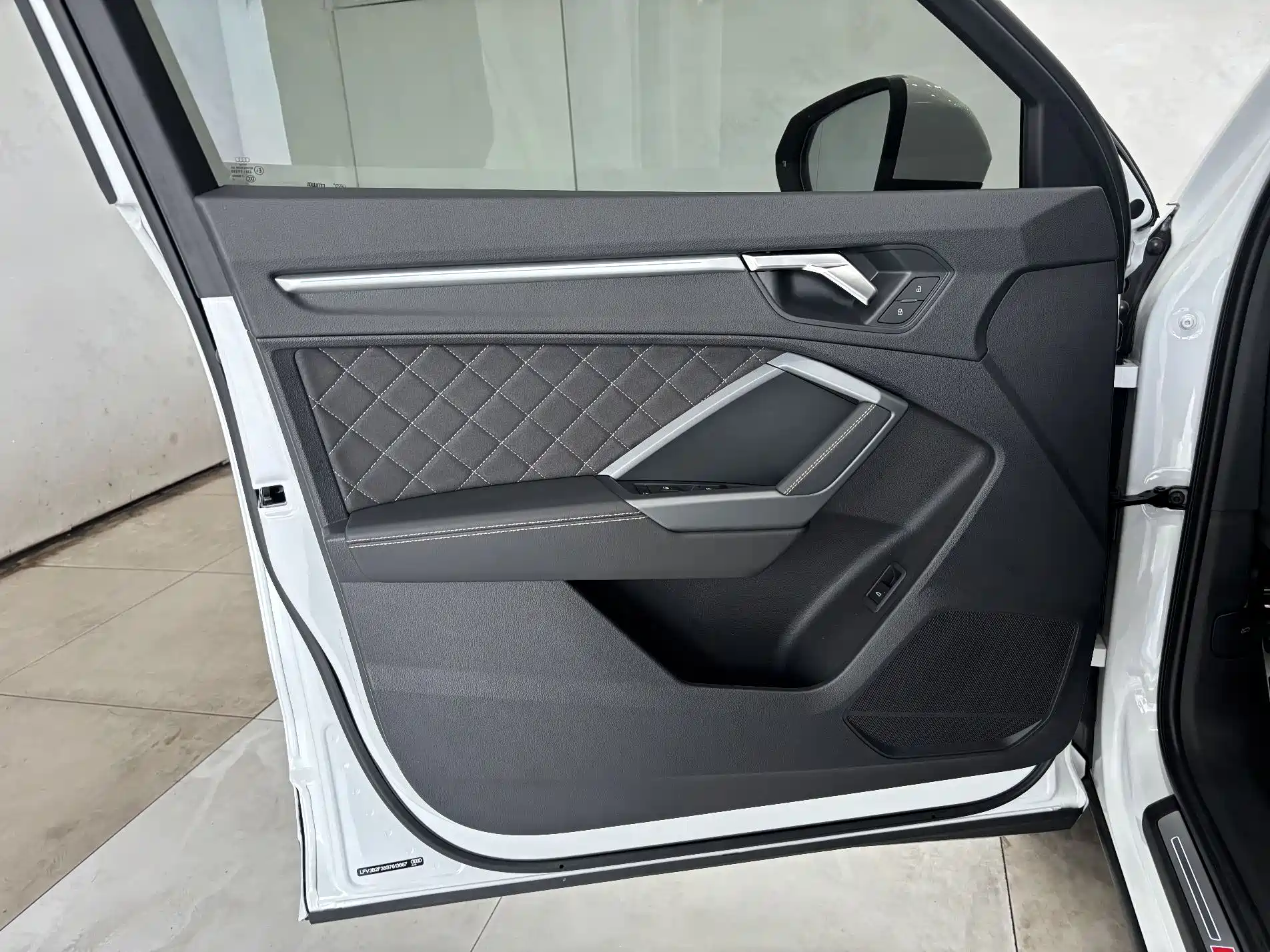Фото 10 - Audi Q3
