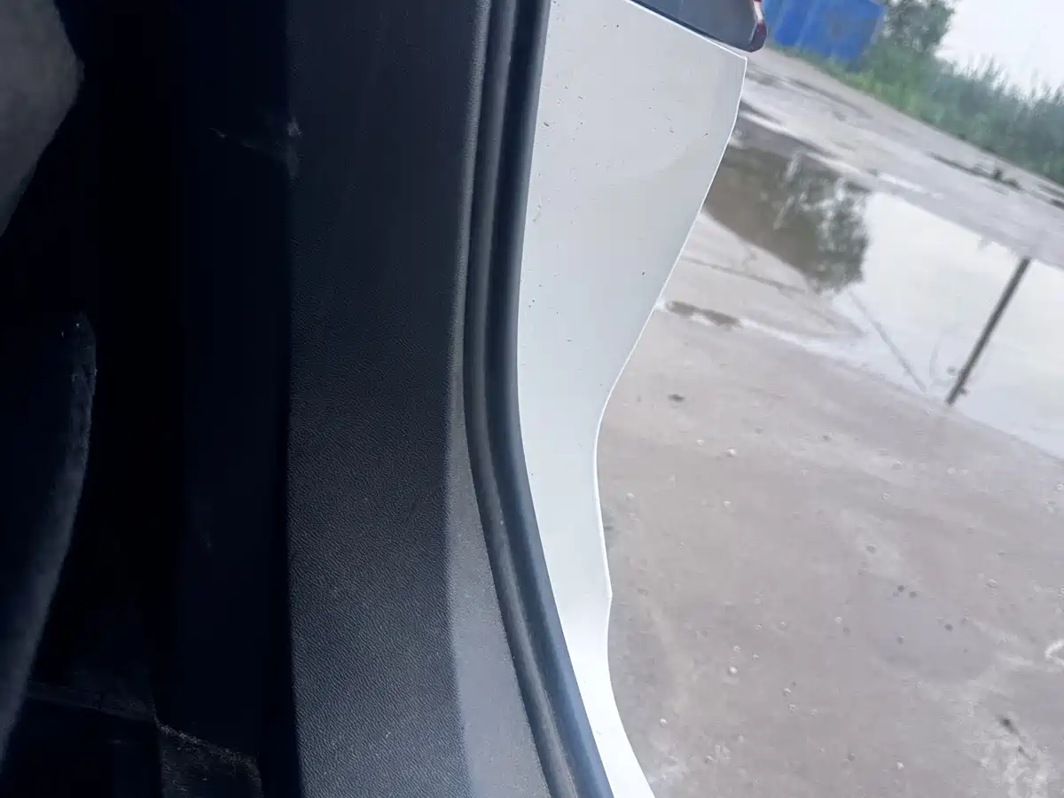 Фото 8 - Haval H6