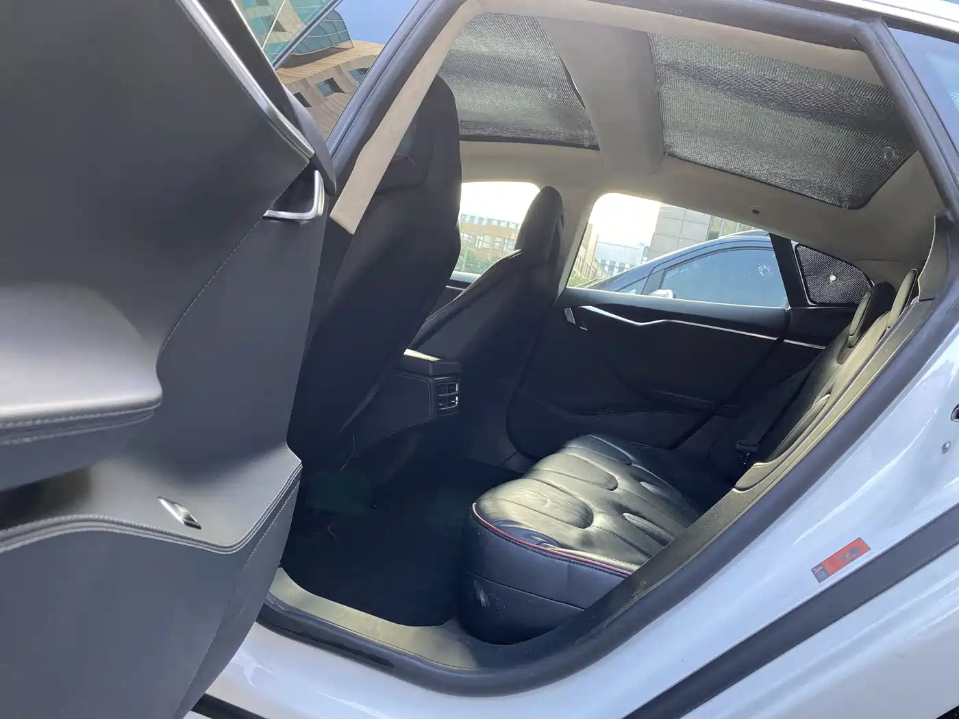 Tesla Model S 2015 2014 Model S P85