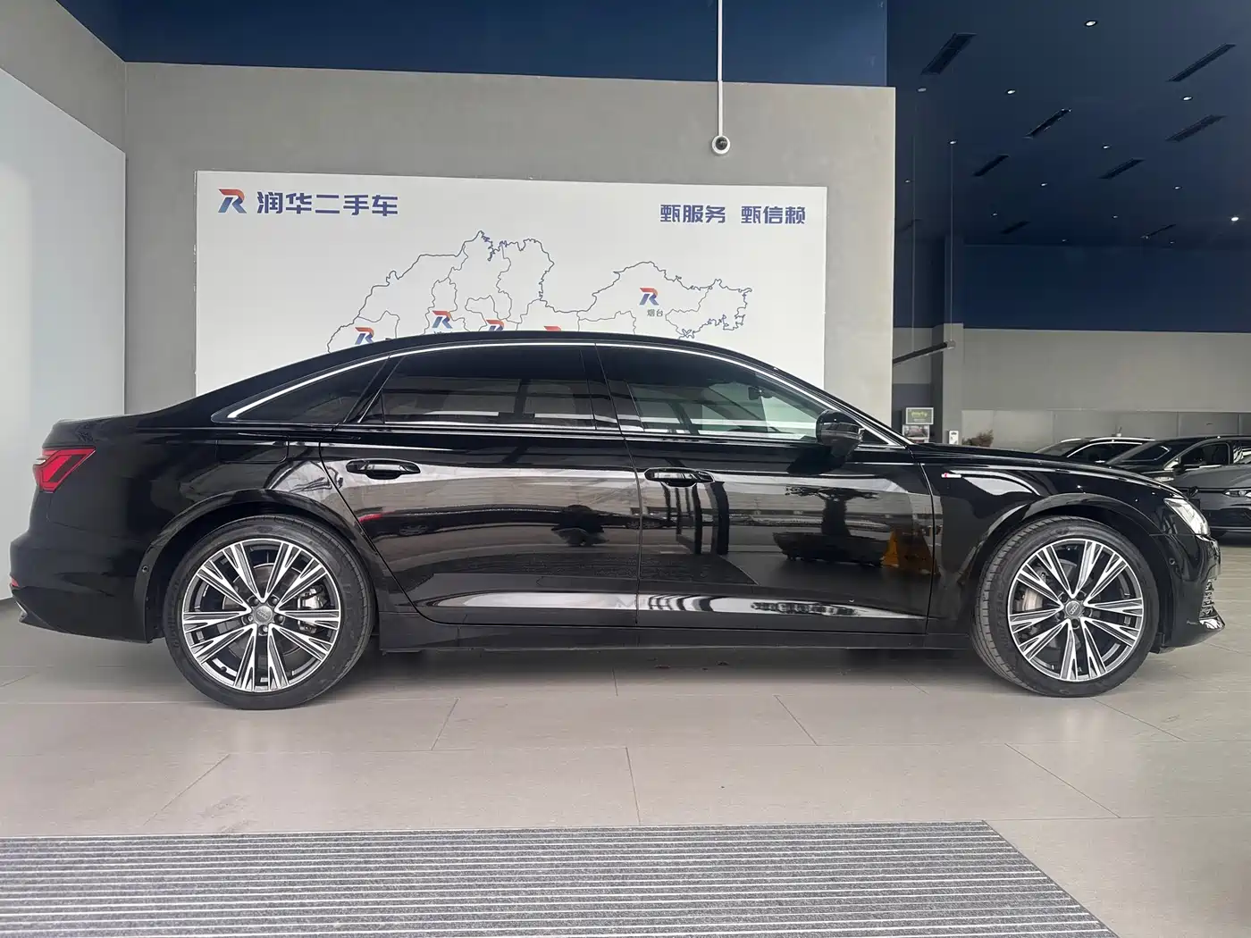 Audi A6L 2020 45 TFSI quattro Premium Dynamic фото 3